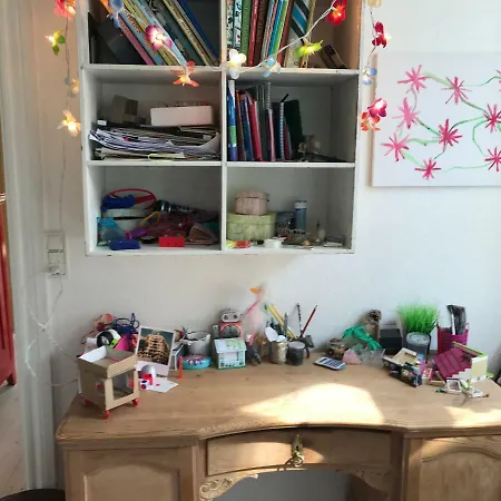 Charming Apart. 5 Min Walk From Central Station 公寓 *